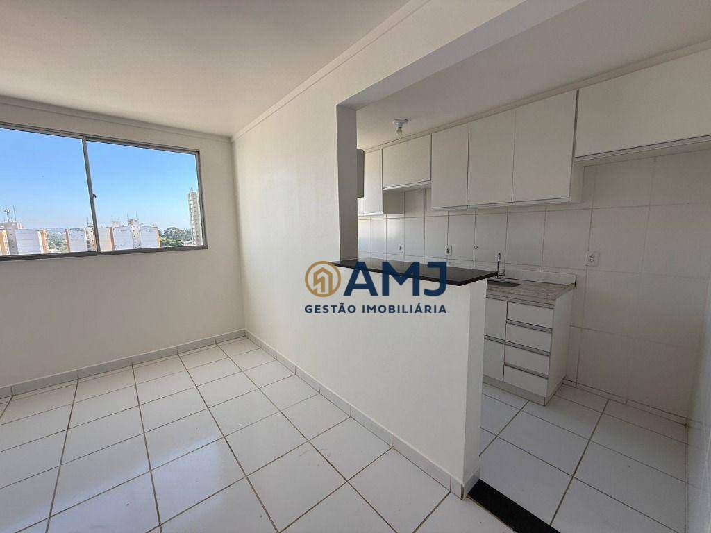 Apartamento para alugar com 2 quartos, 100m² - Foto 4