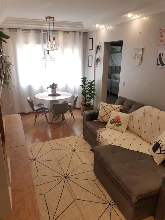 Apartamento à venda com 2 quartos, 62m² - Foto 4