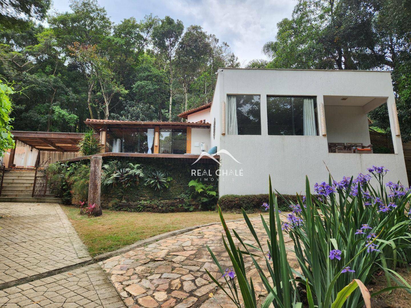 Casa de Condomínio à venda com 3 quartos, 200m² - Foto 1