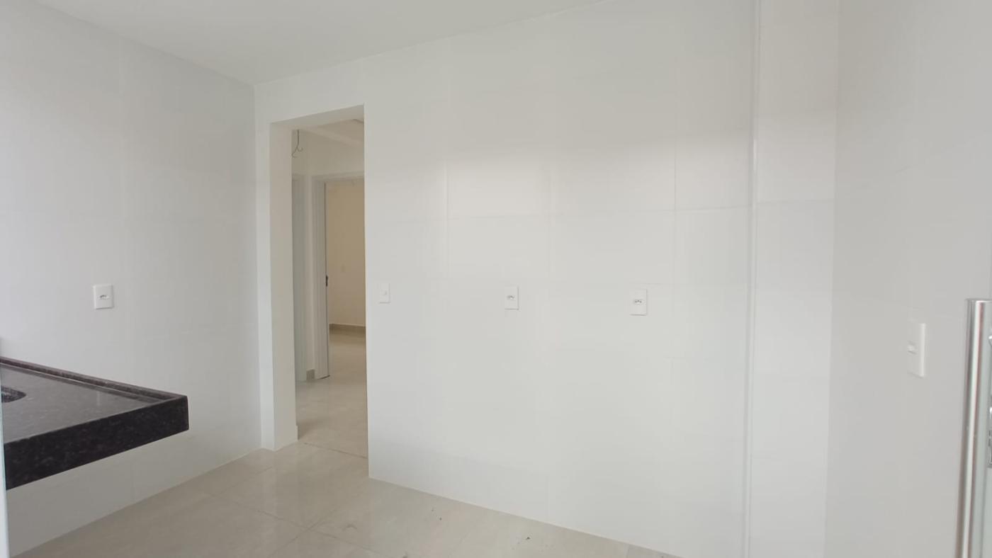 Apartamento à venda com 2 quartos, 13m² - Foto 28