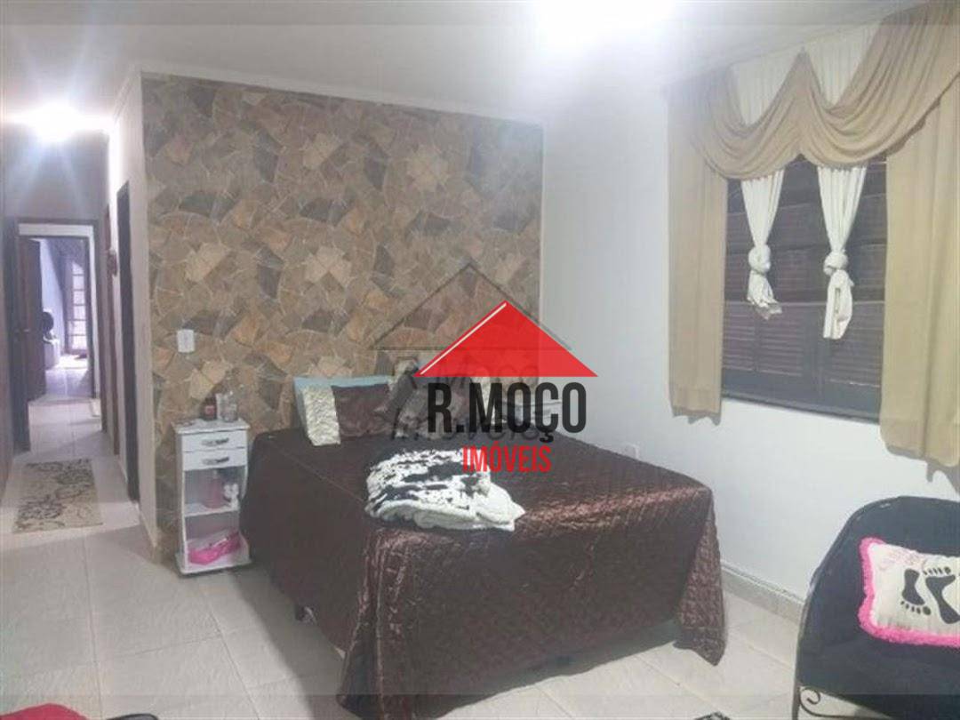 Casa à venda com 3 quartos, 150m² - Foto 3