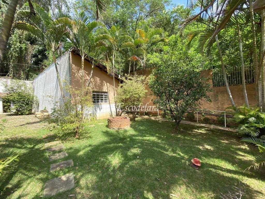 Casa à venda com 4 quartos, 780m² - Foto 35