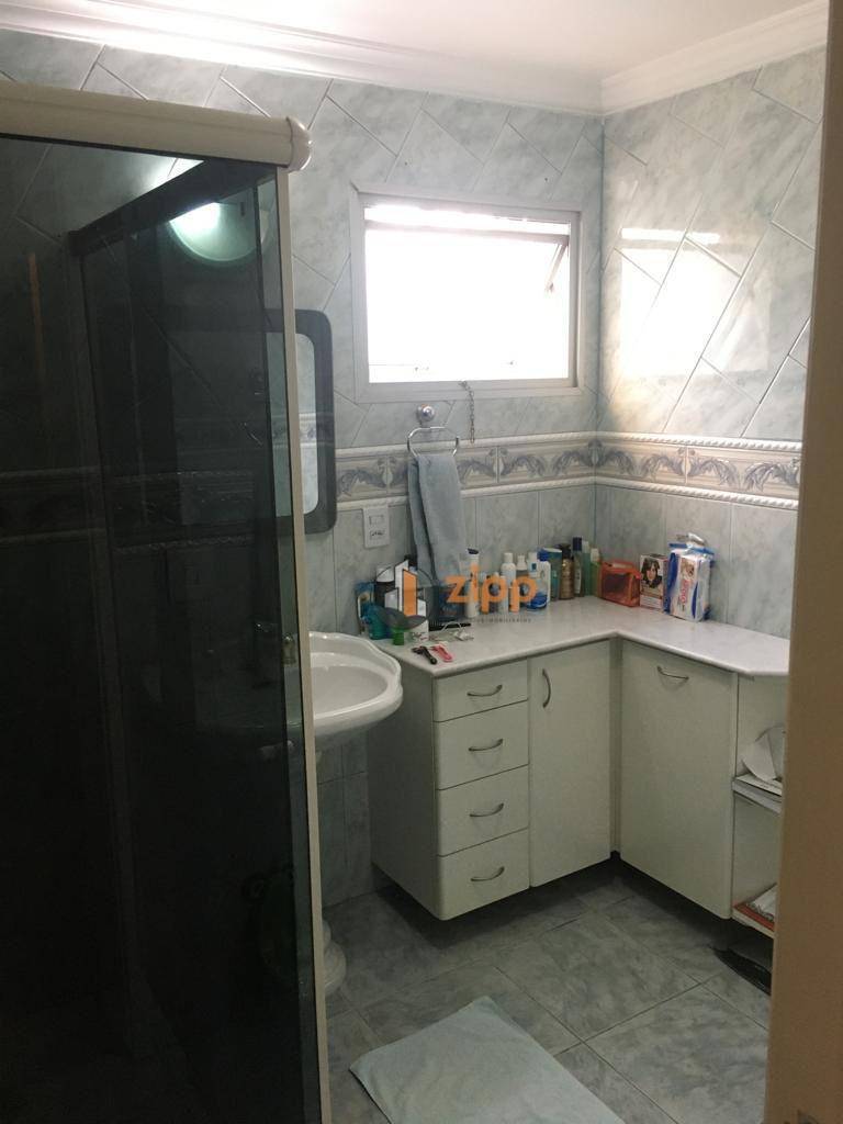 Apartamento à venda com 3 quartos, 186m² - Foto 12