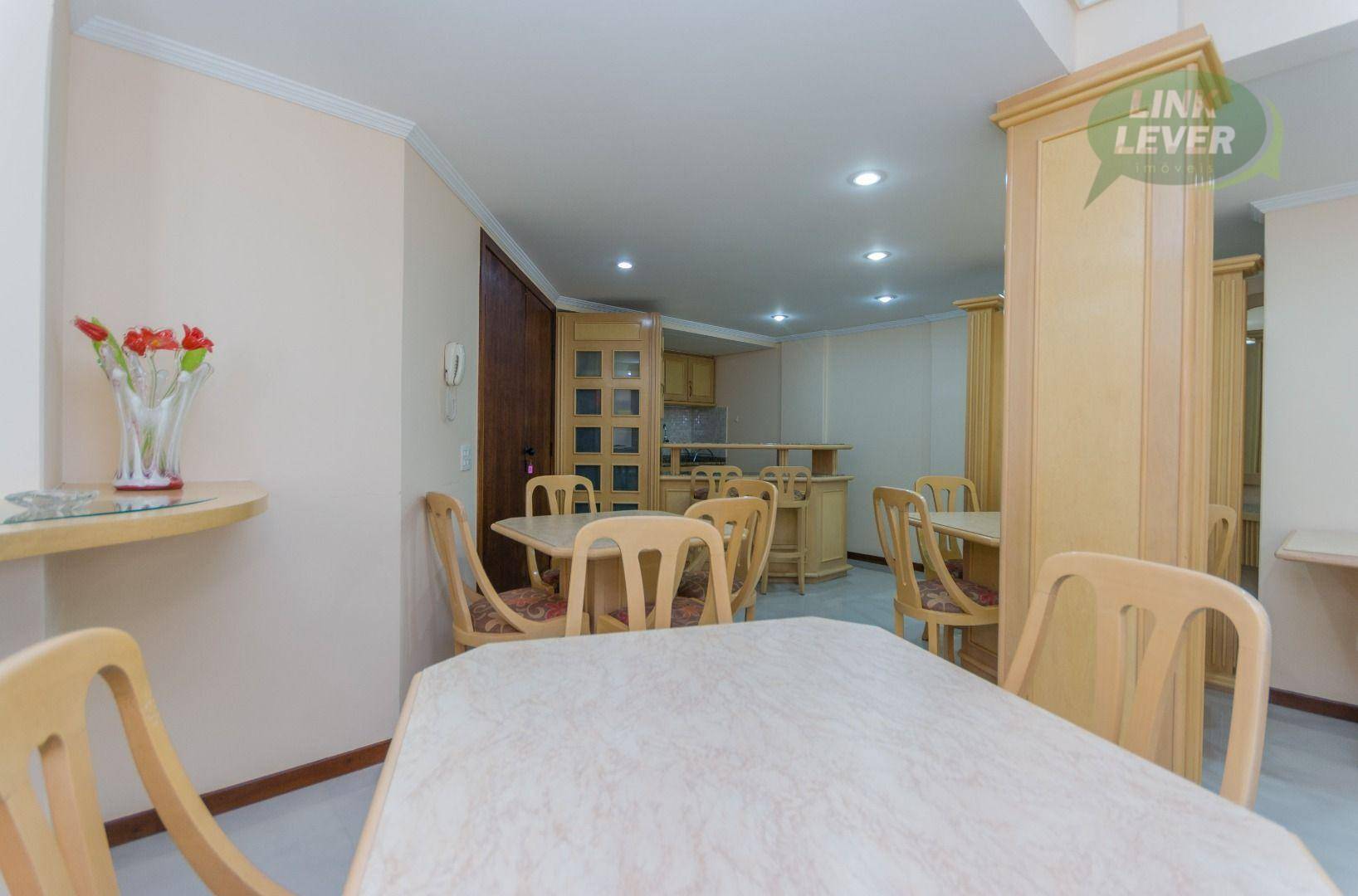 Apartamento para alugar com 2 quartos, 88m² - Foto 60