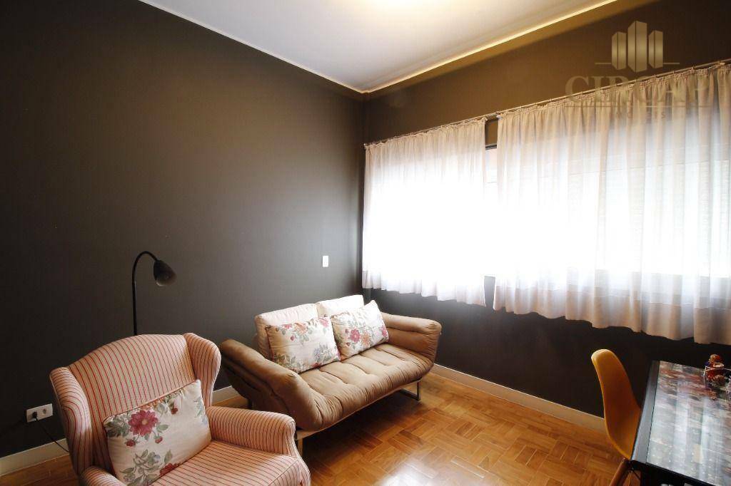 Apartamento à venda com 3 quartos, 260m² - Foto 12