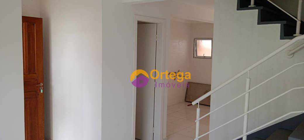 Sobrado para alugar com 3 quartos, 70m² - Foto 3