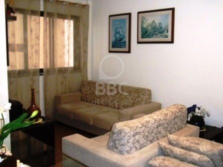 Apartamento à venda com 2 quartos, 63m² - Foto 4