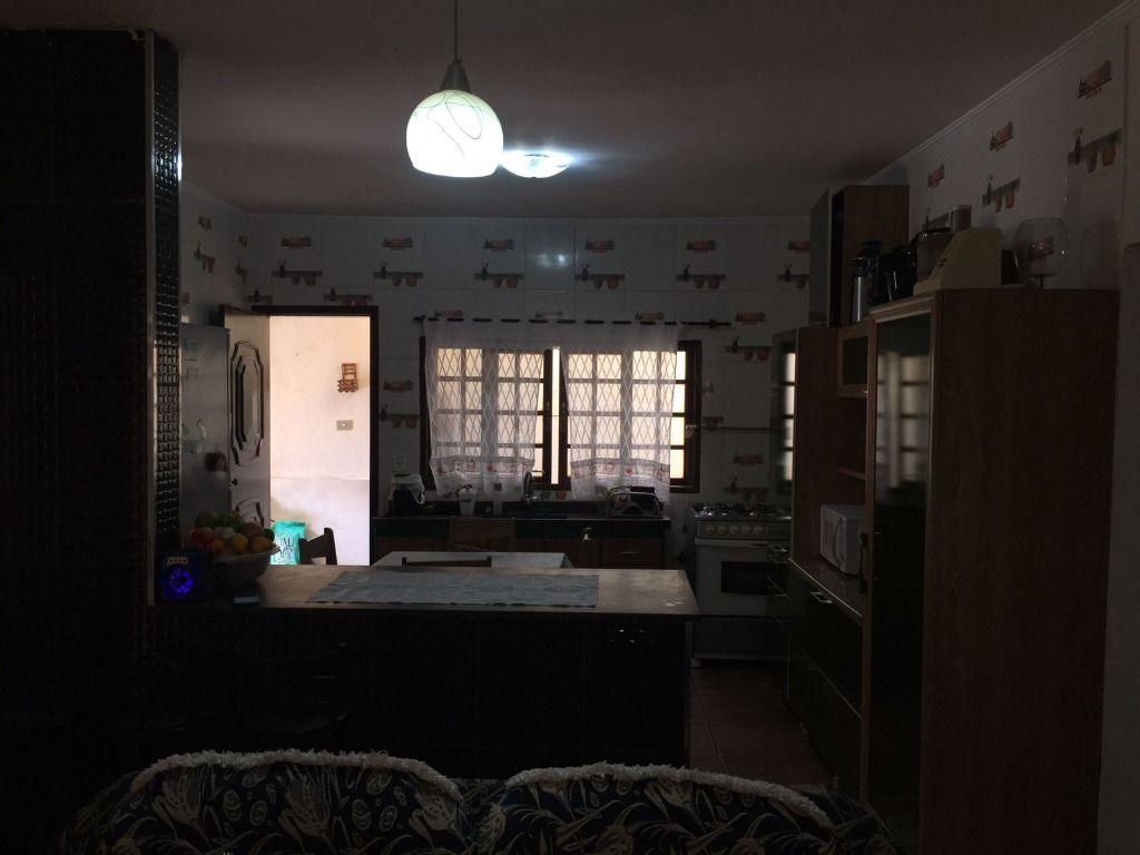 Casa à venda com 3 quartos, 250m² - Foto 13