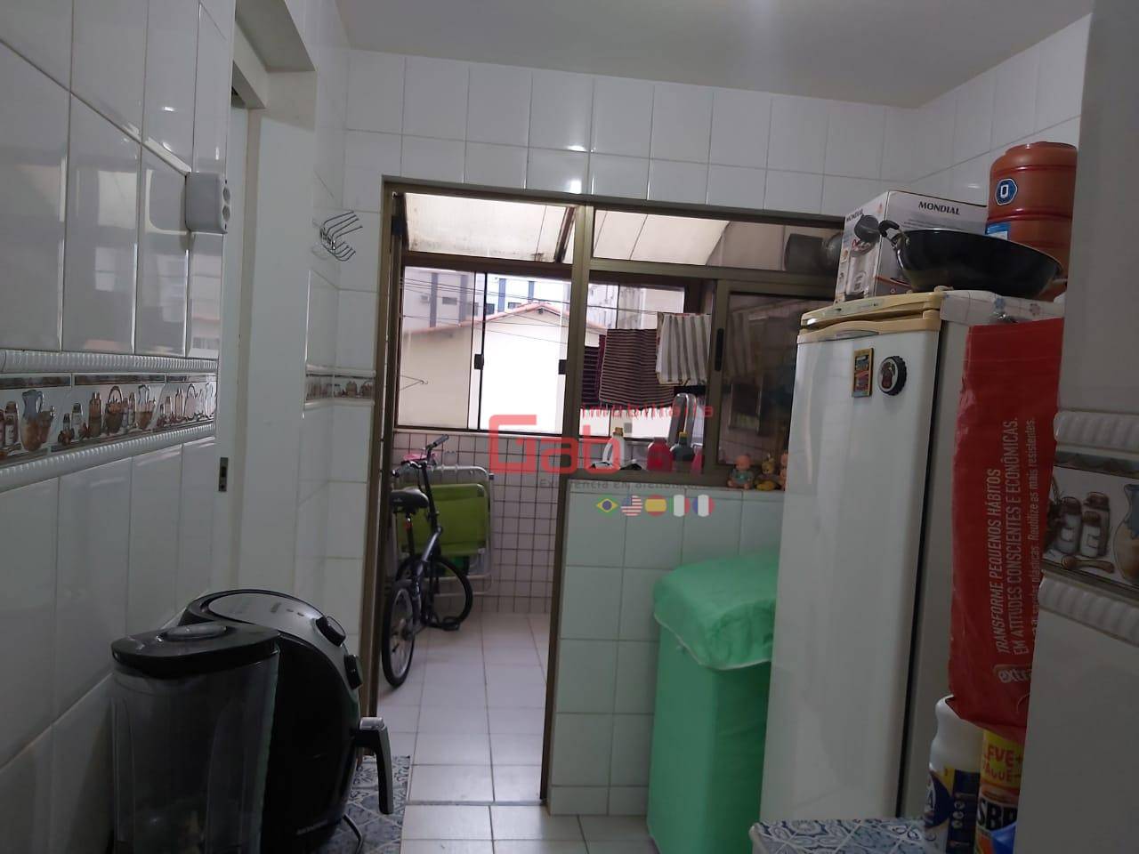 Apartamento à venda com 3 quartos, 131m² - Foto 3