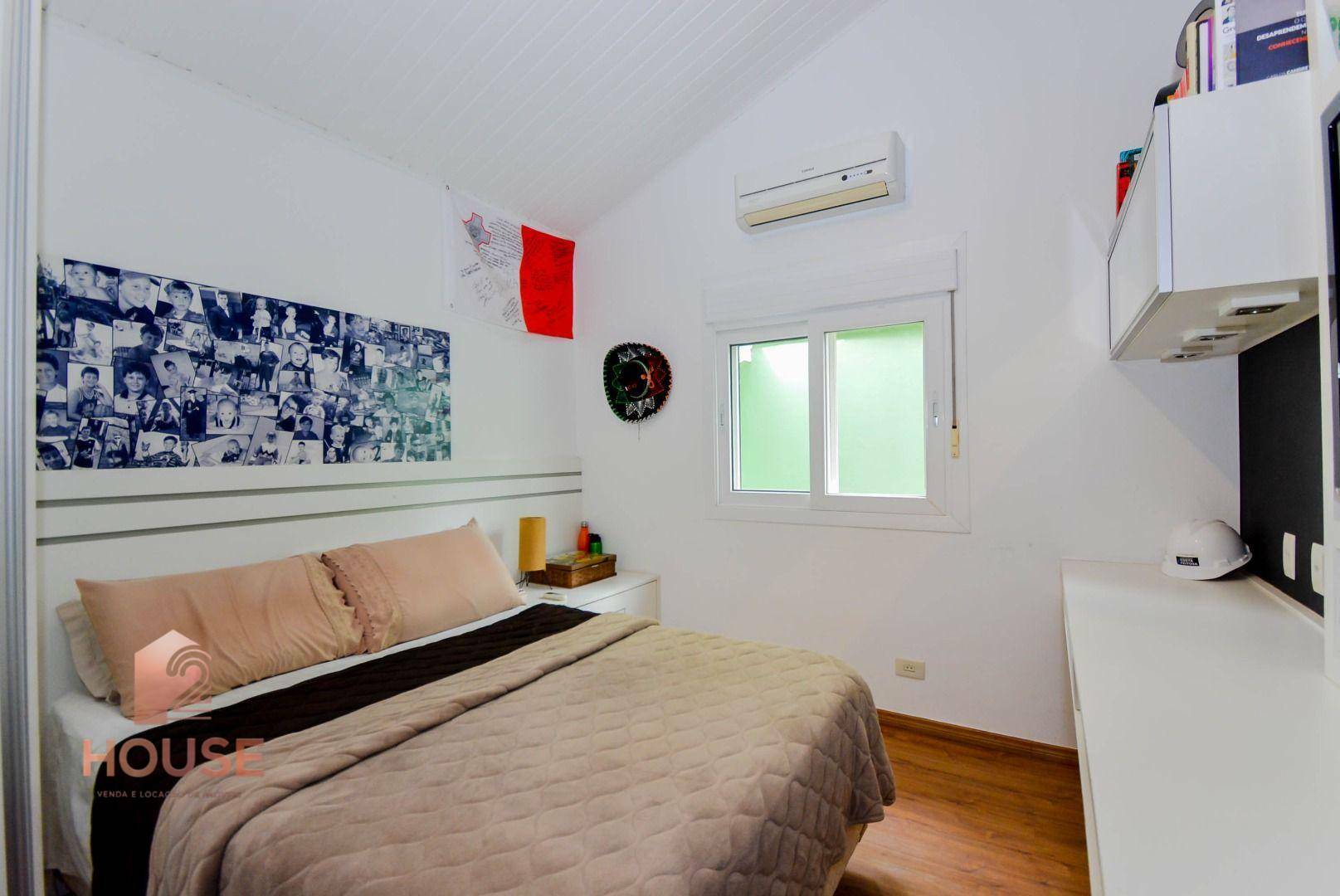 Casa de Condomínio à venda com 3 quartos, 330m² - Foto 22