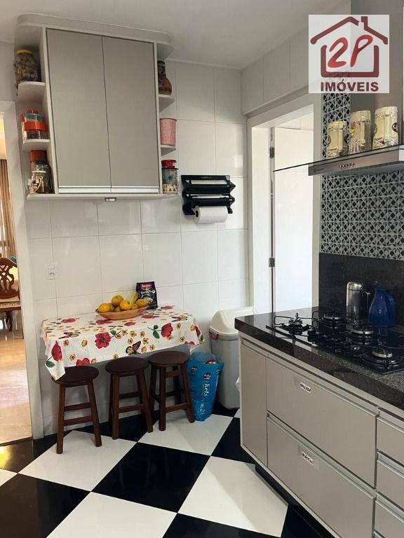 Apartamento à venda com 3 quartos, 122m² - Foto 25