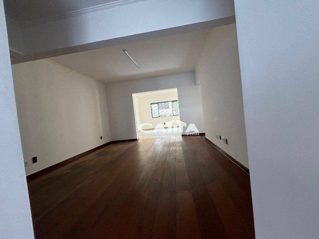 Sobrado para alugar com 3 quartos, 400m² - Foto 3