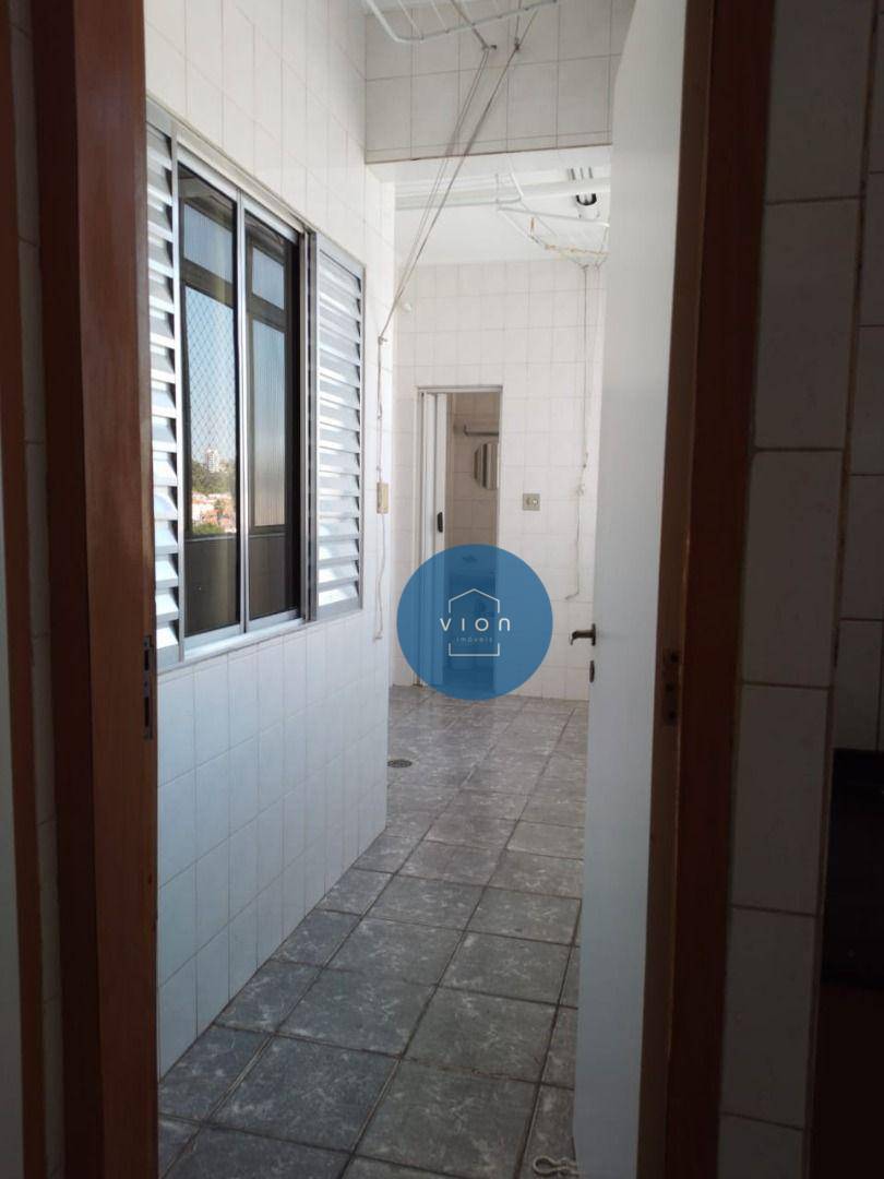 Apartamento à venda com 3 quartos, 136m² - Foto 28