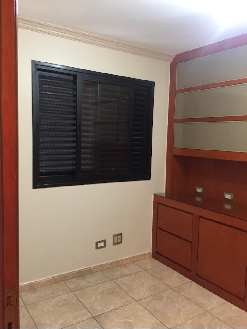 Apartamento à venda com 3 quartos, 127m² - Foto 30