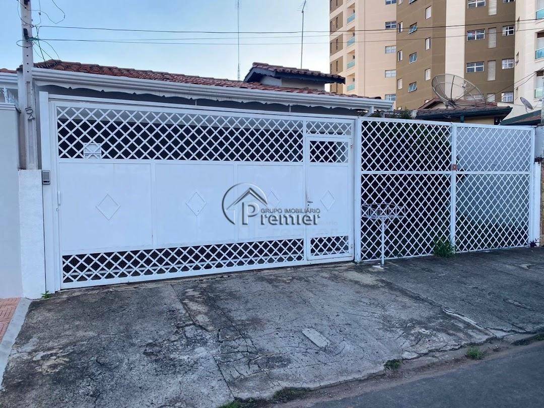 Casa à venda com 3 quartos, 260m² - Foto 1