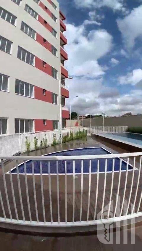 Apartamento à venda com 3 quartos, 60m² - Foto 2