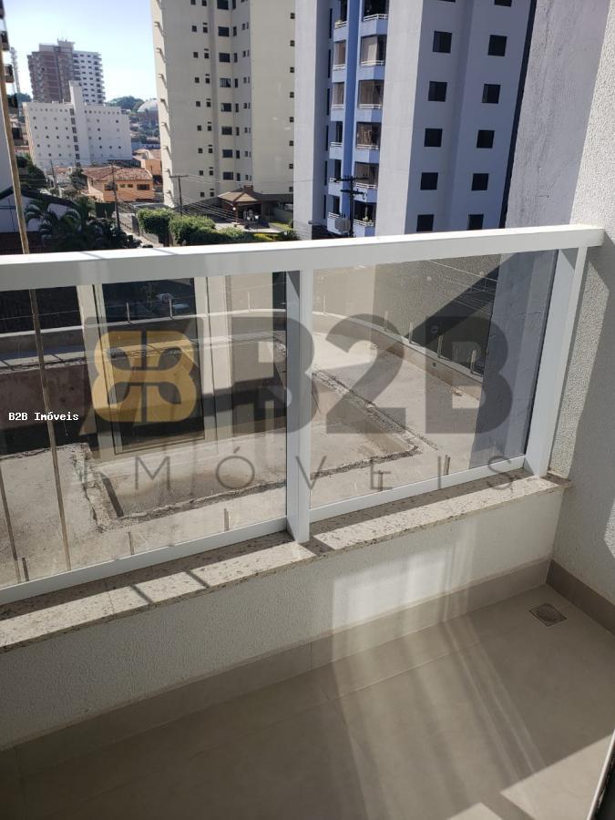 Apartamento à venda com 3 quartos, 103m² - Foto 11