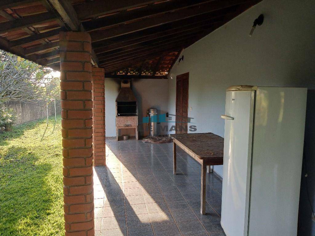 Casa à venda com 3 quartos, 258m² - Foto 22