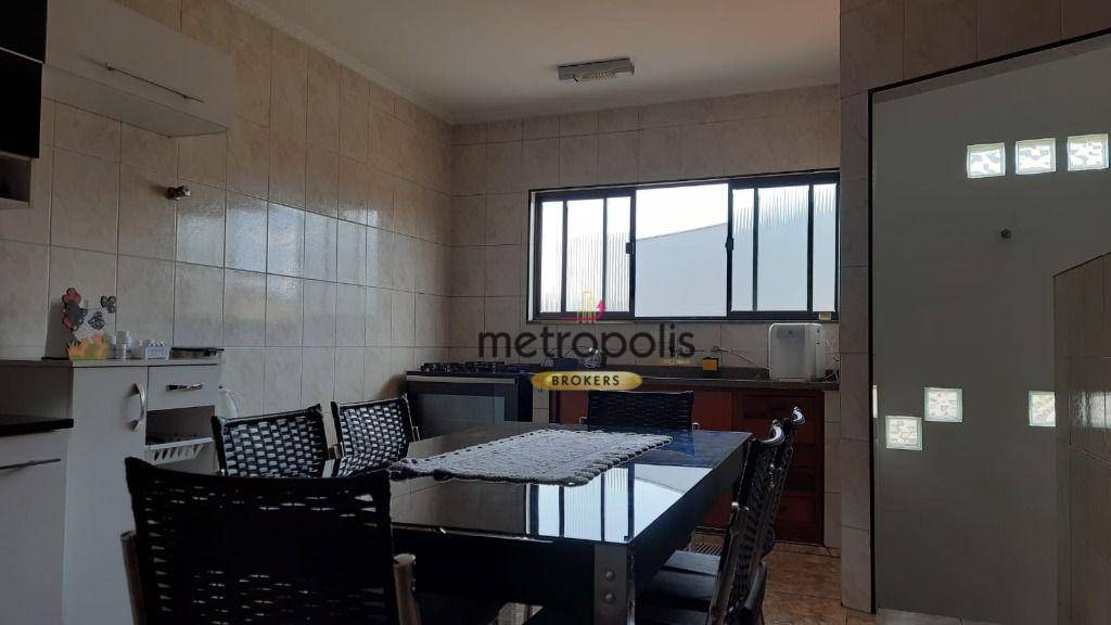 Sobrado à venda com 2 quartos, 227m² - Foto 18