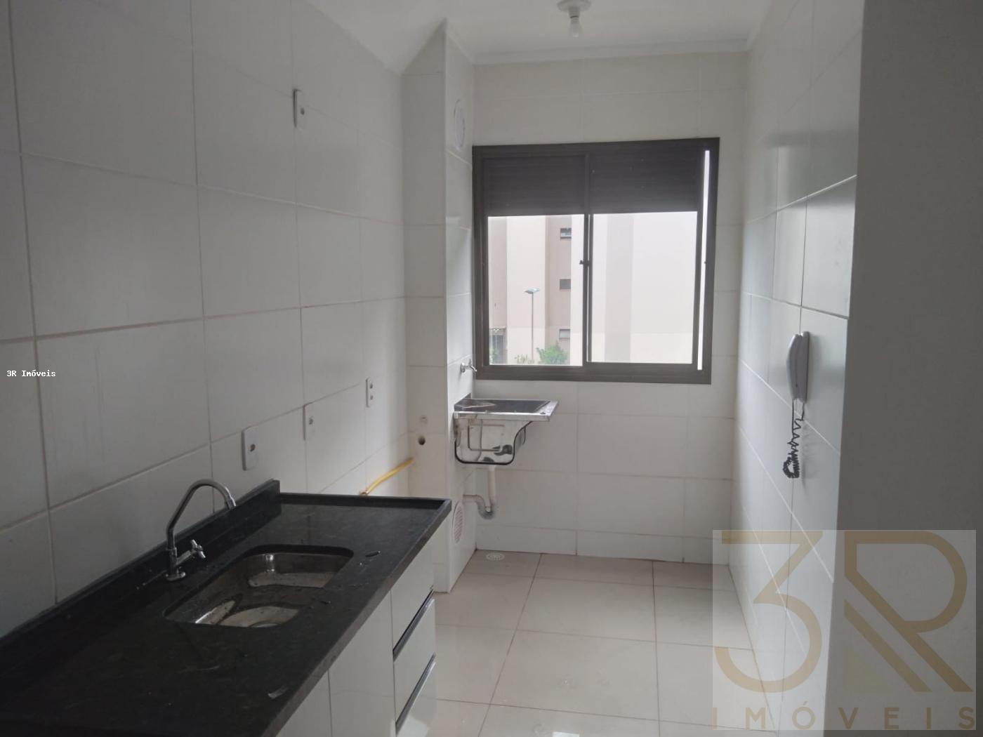 Apartamento à venda com 2 quartos, 43m² - Foto 3