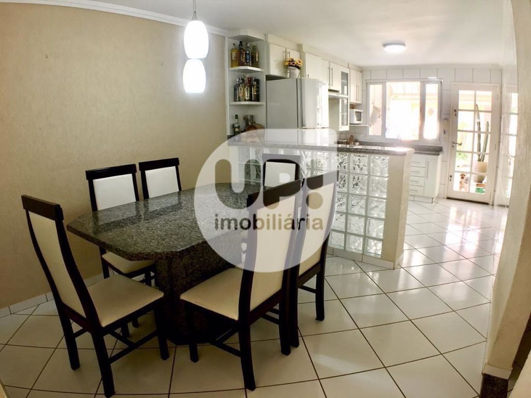 Casa à venda com 3 quartos, 115m² - Foto 3