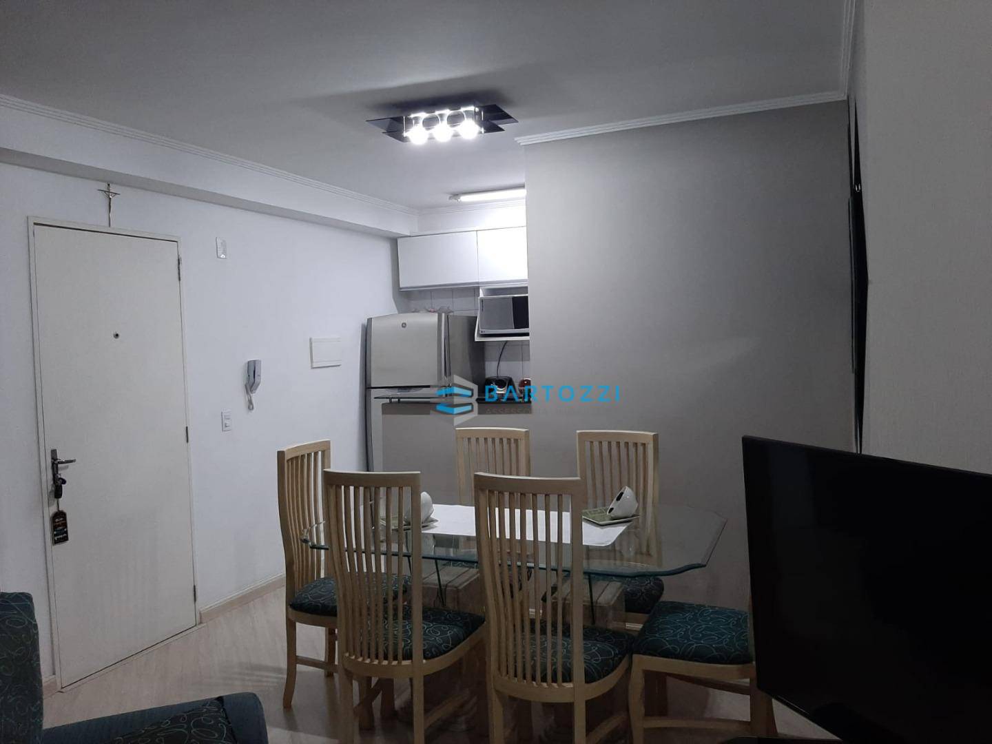 Apartamento à venda com 2 quartos, 49m² - Foto 3