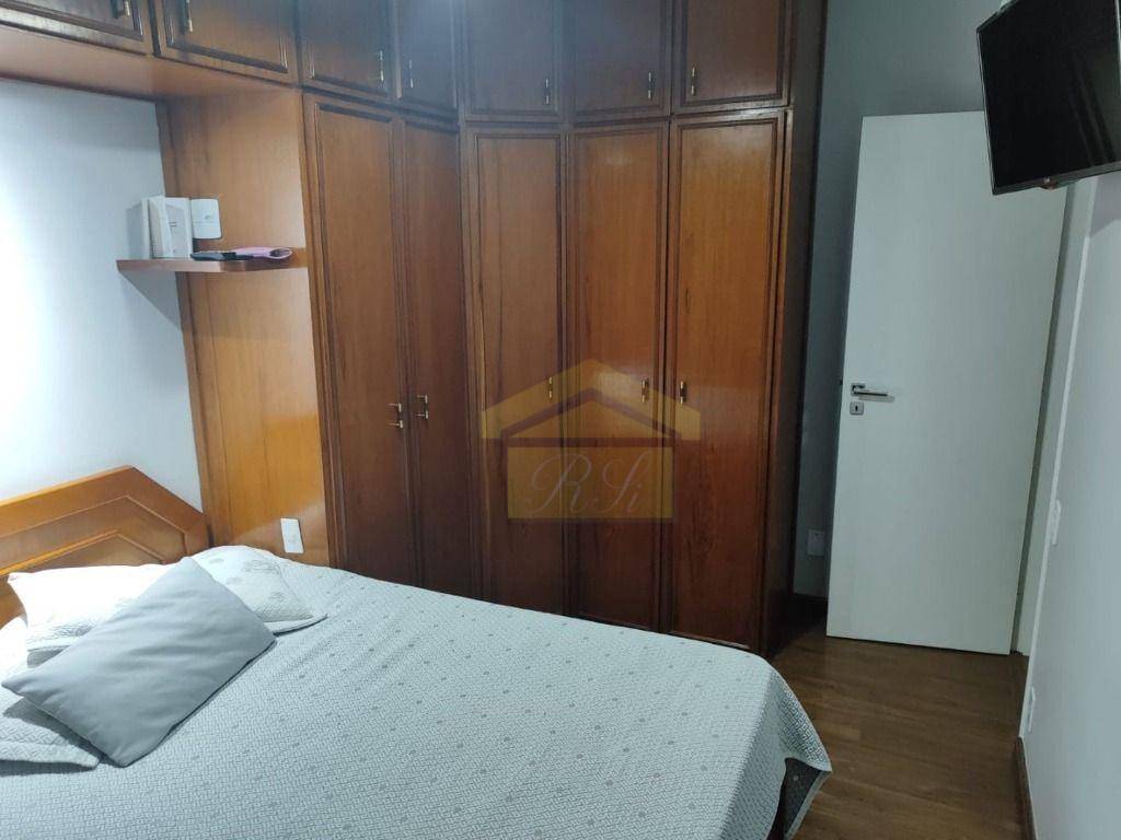 Apartamento à venda com 2 quartos, 62m² - Foto 13