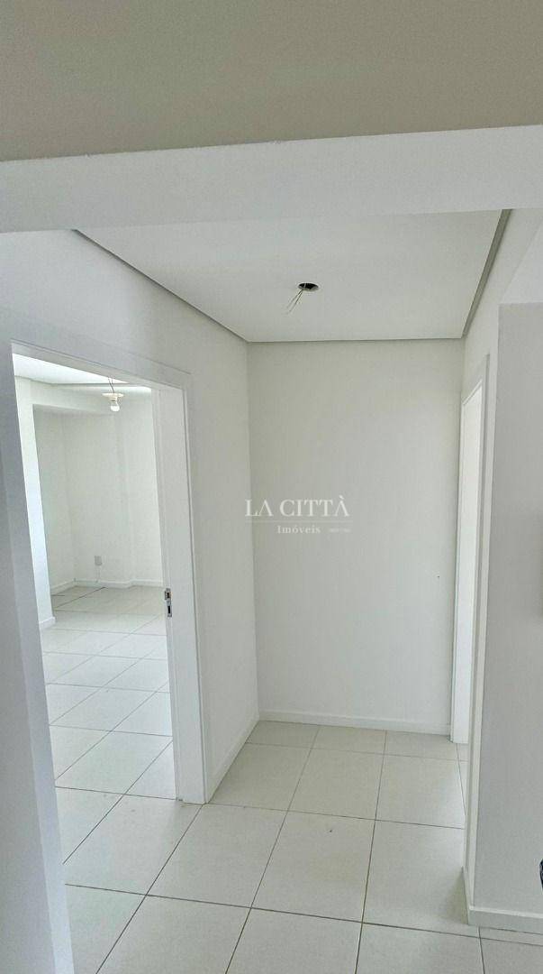 Apartamento à venda com 4 quartos, 237m² - Foto 23