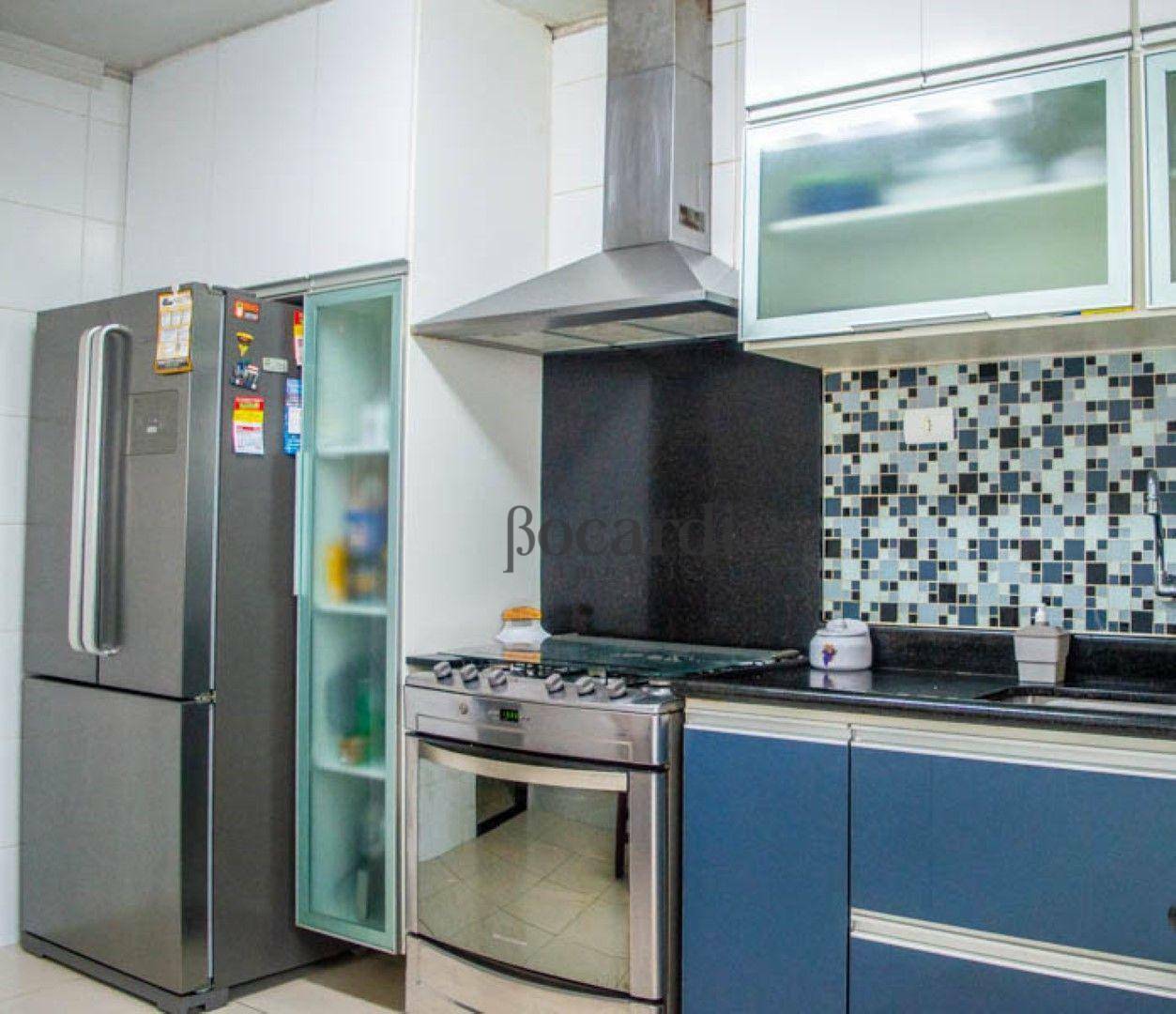 Apartamento à venda com 2 quartos, 126m² - Foto 5