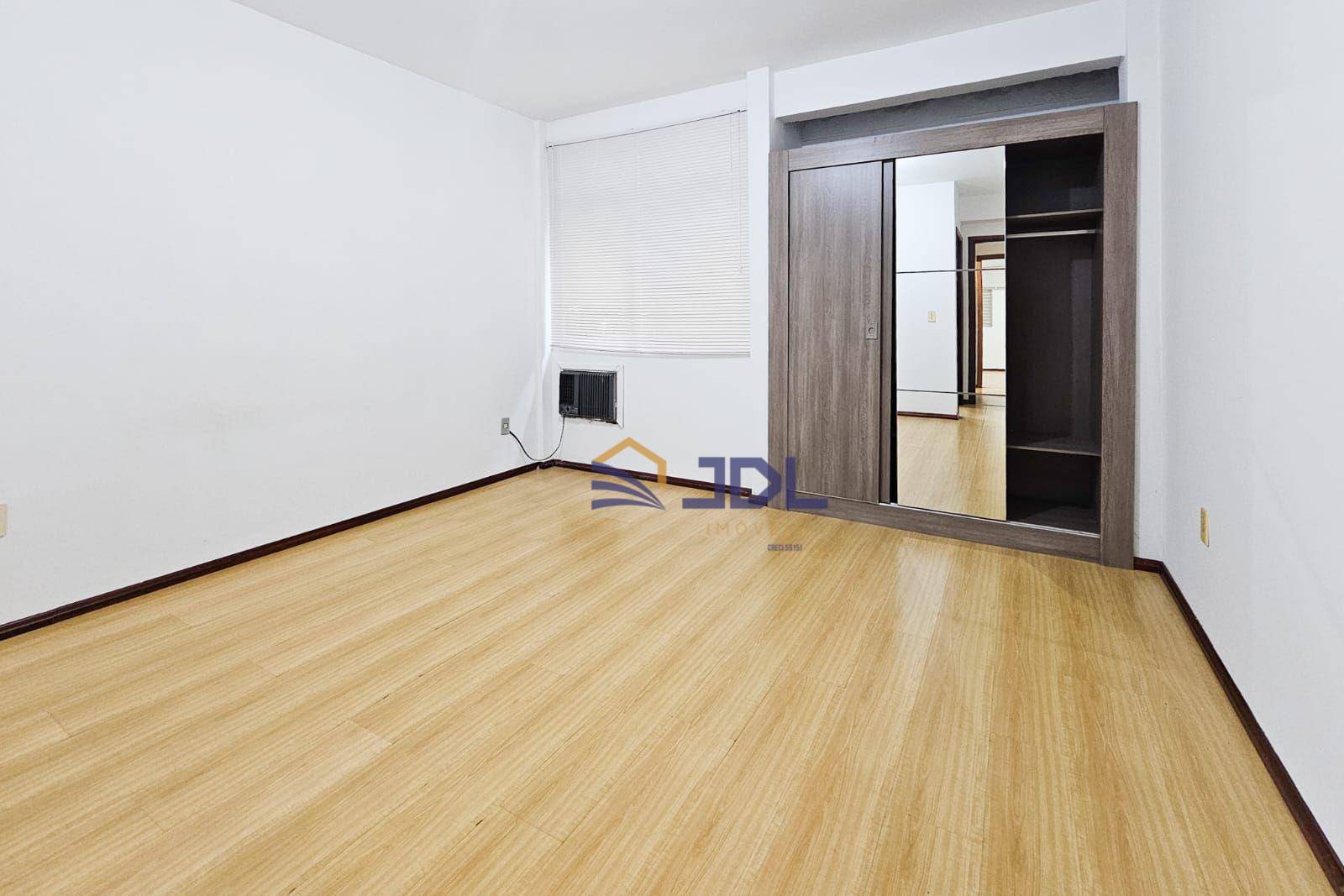 Apartamento à venda com 2 quartos, 85m² - Foto 9