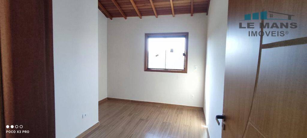 Casa à venda com 2 quartos, 164m² - Foto 11