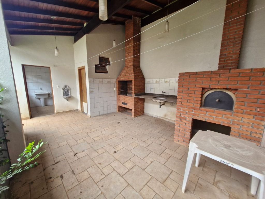 Casa de Condomínio à venda e aluguel com 4 quartos, 460m² - Foto 29