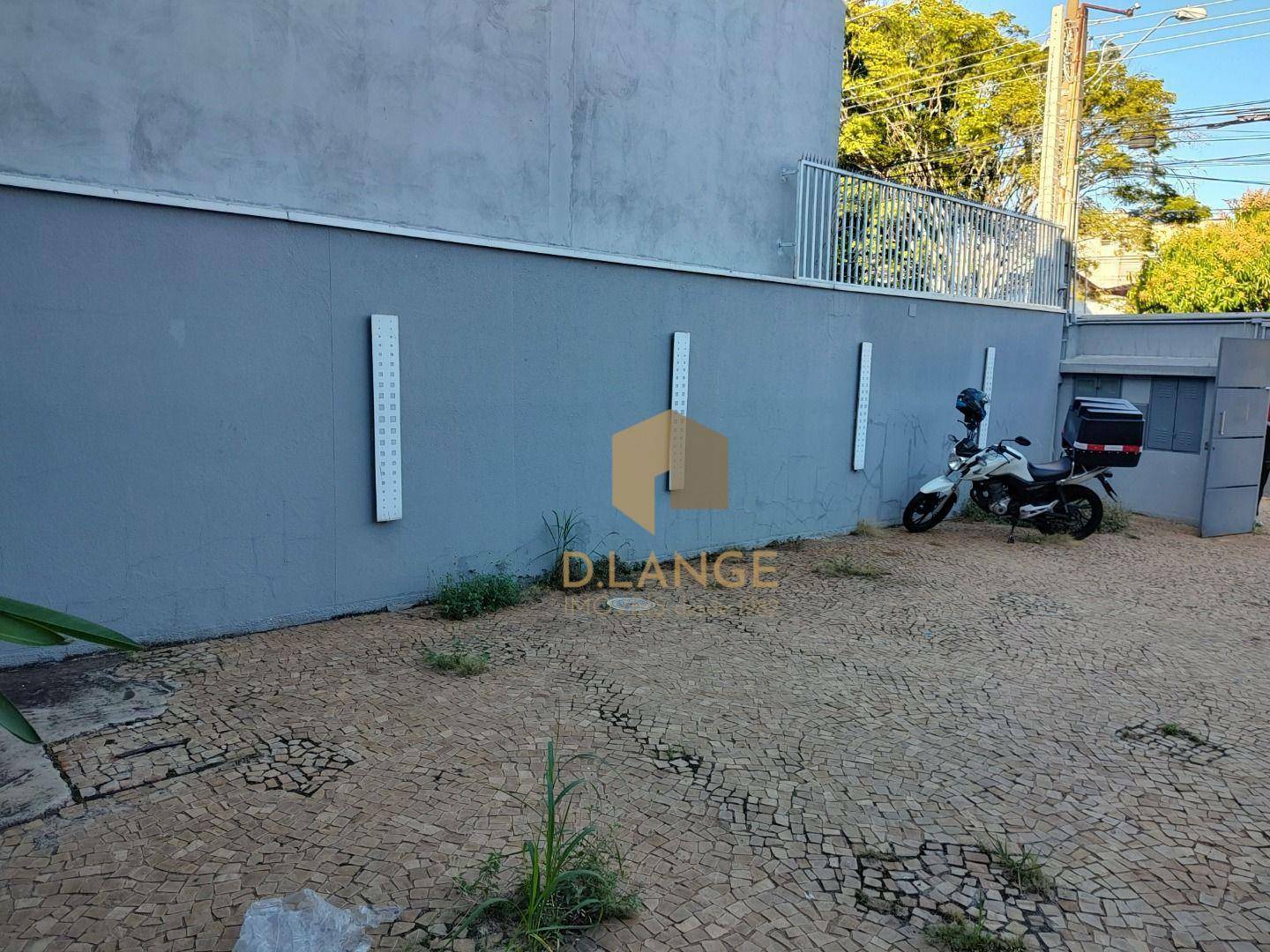 Prédio Inteiro para alugar, 200m² - Foto 37