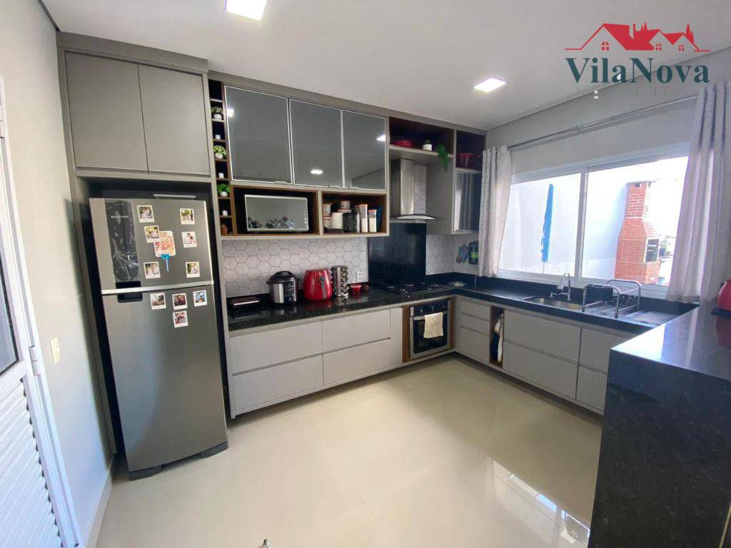 Casa à venda com 2 quartos, 149m² - Foto 12