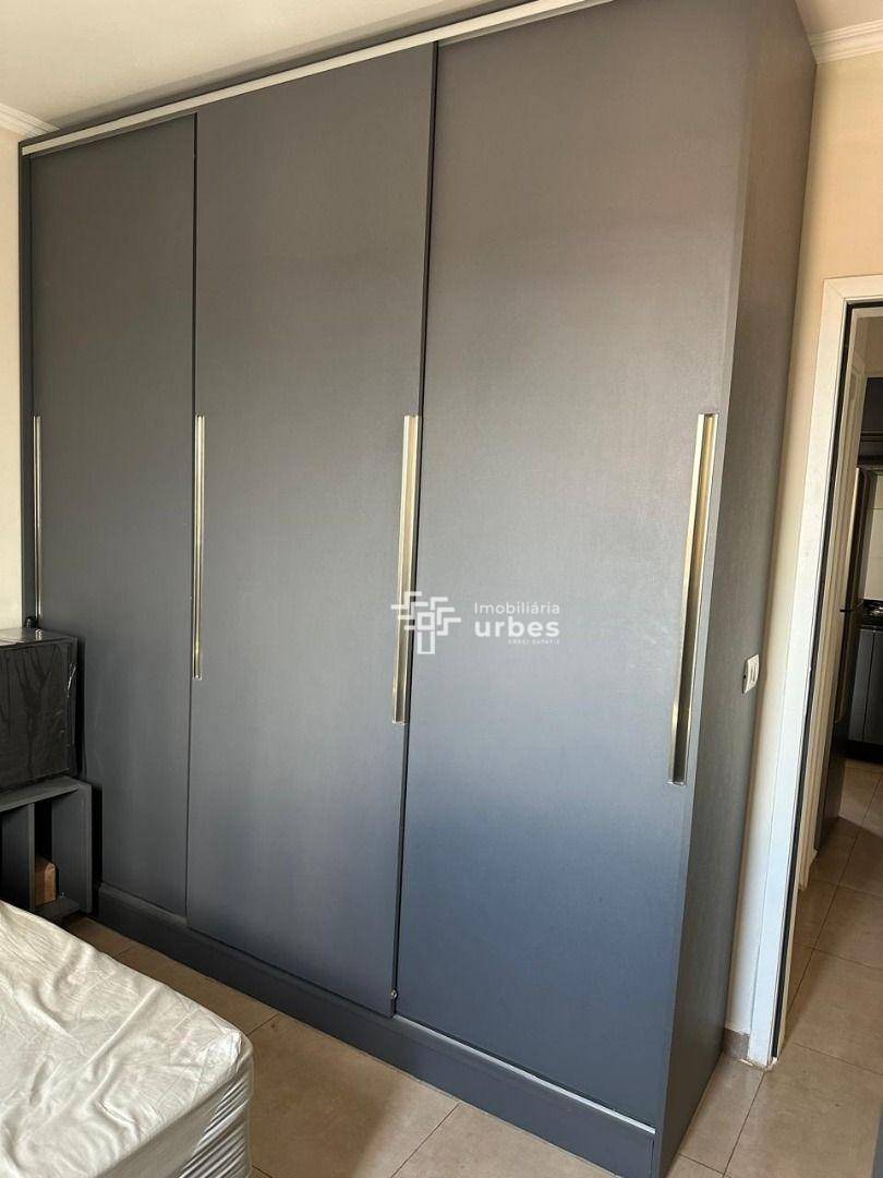 Apartamento à venda com 2 quartos, 62m² - Foto 4