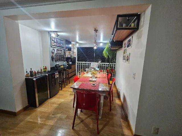 Apartamento à venda com 3 quartos, 90m² - Foto 1