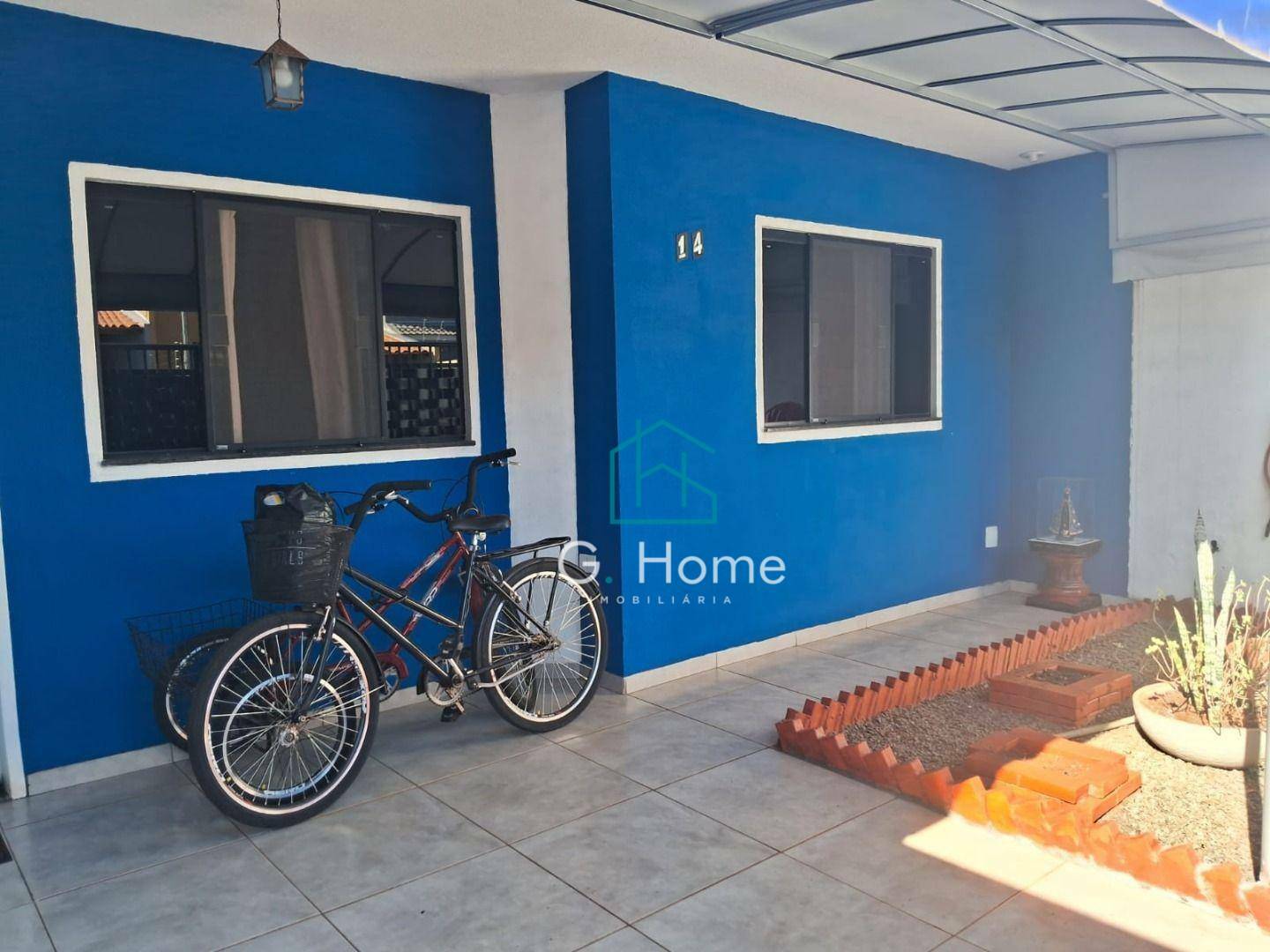 Casa à venda com 2 quartos, 125m² - Foto 2