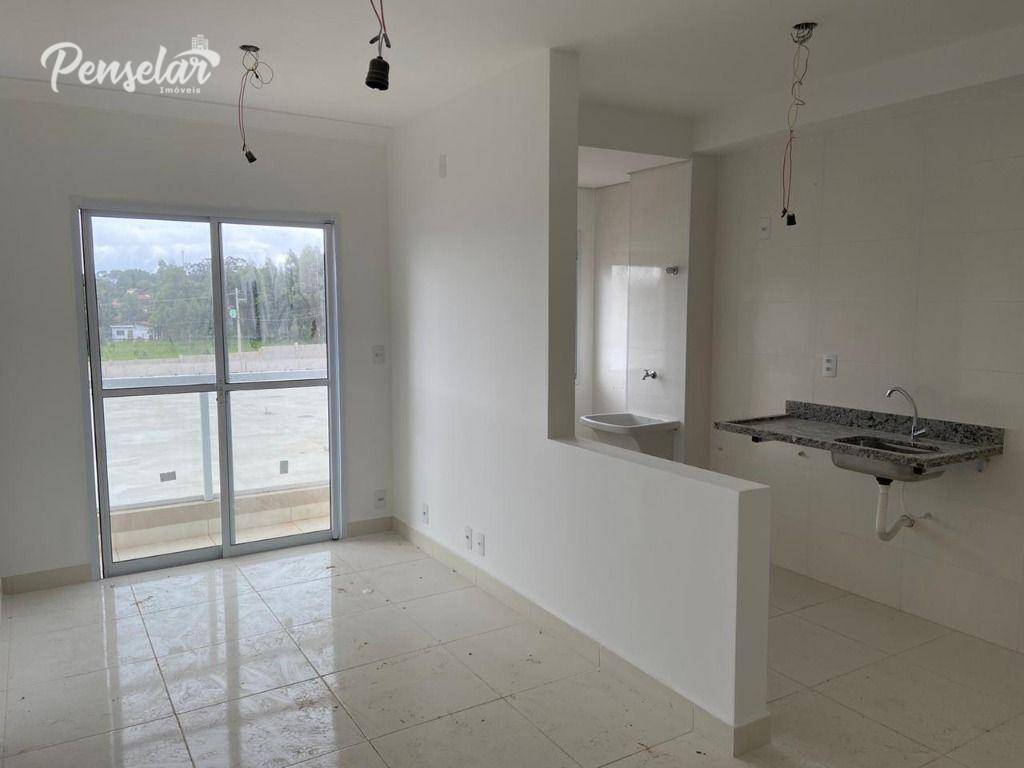 Apartamento à venda com 2 quartos, 51m² - Foto 2