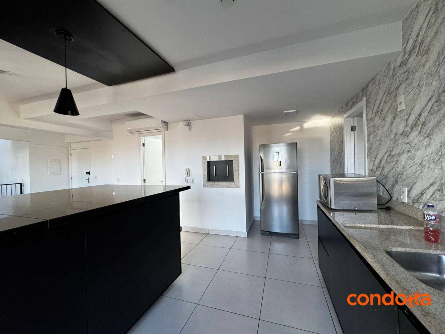 Apartamento para alugar com 3 quartos, 172m² - Foto 4