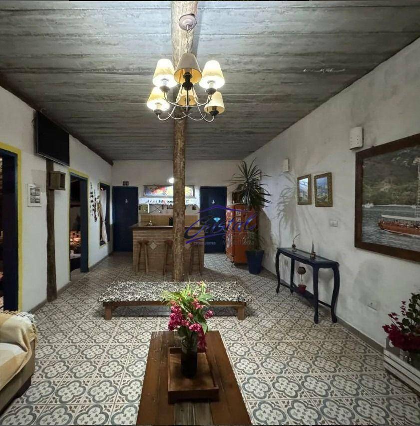 Pousada-Chalé à venda com 10 quartos, 300m² - Foto 12