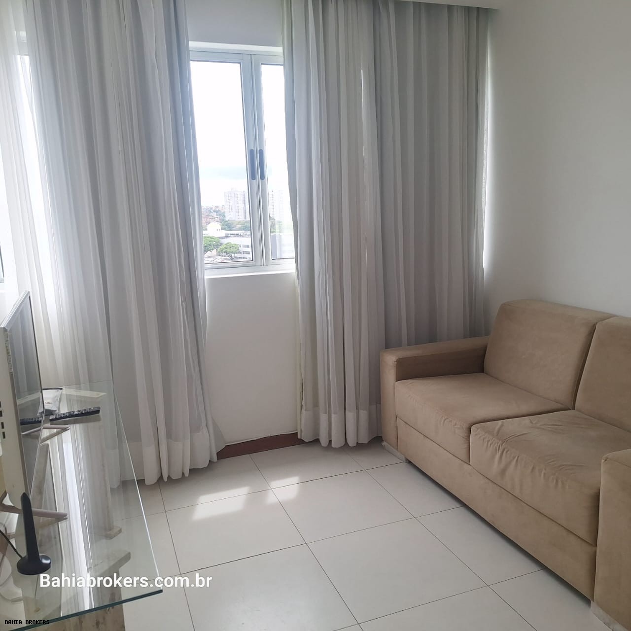 Apartamento para alugar com 1 quarto, 40m² - Foto 3