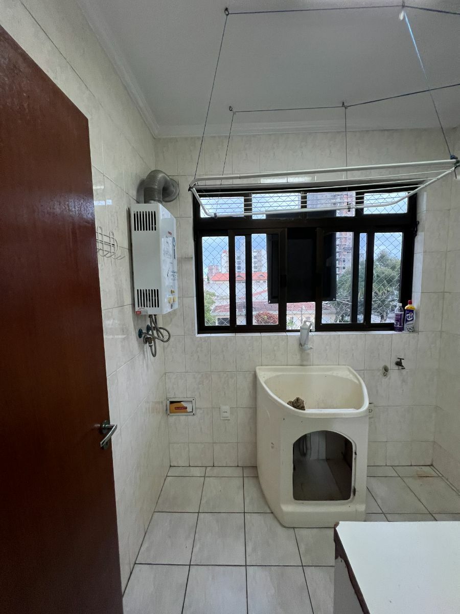 Apartamento à venda com 3 quartos, 96m² - Foto 14