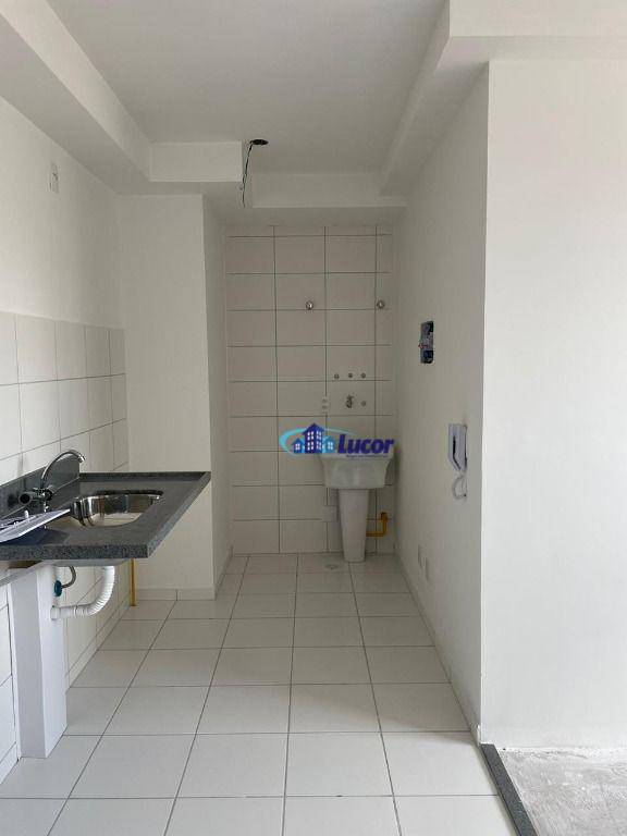 Apartamento à venda com 2 quartos, 42m² - Foto 16