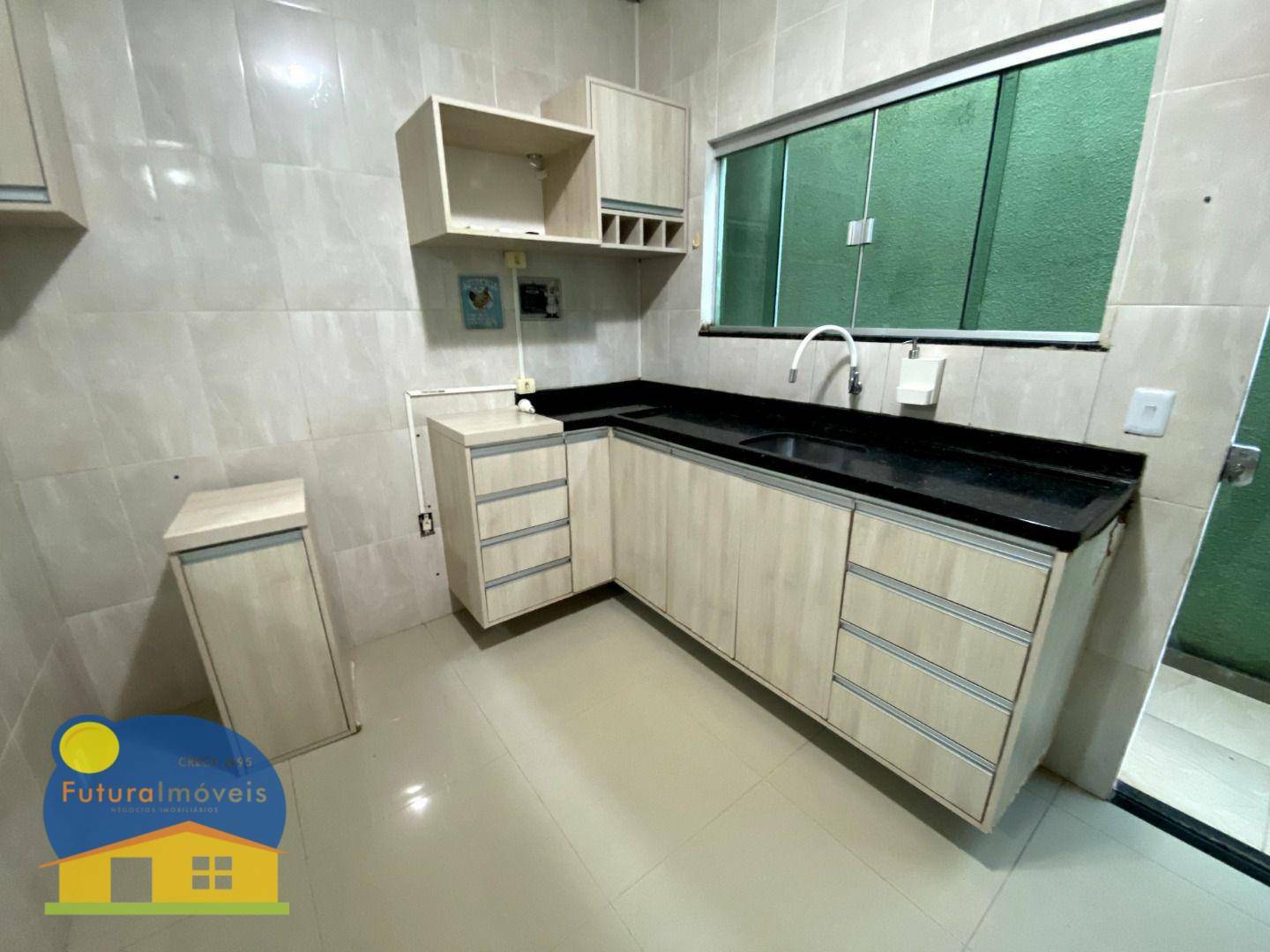 Casa à venda e aluguel com 3 quartos, 100m² - Foto 13