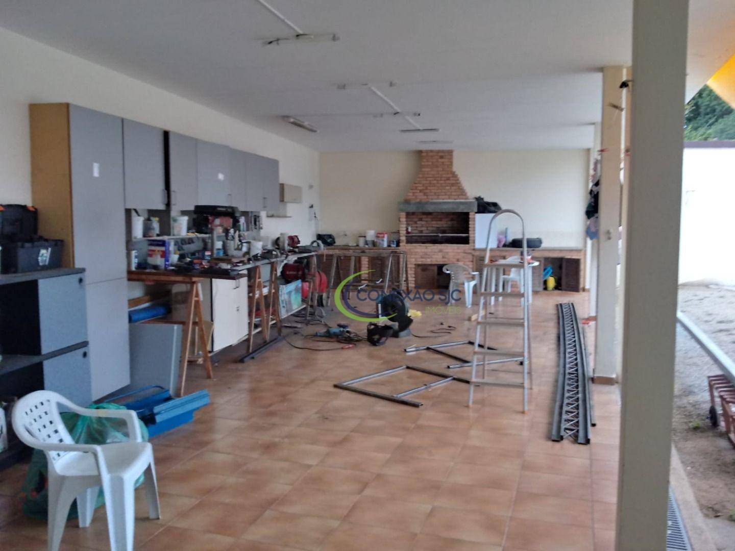 Casa à venda com 3 quartos, 450m² - Foto 16