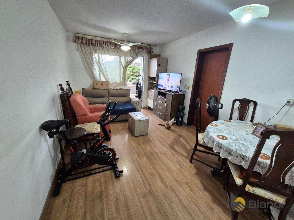 Apartamento à venda com 3 quartos, 93m² - Foto 3