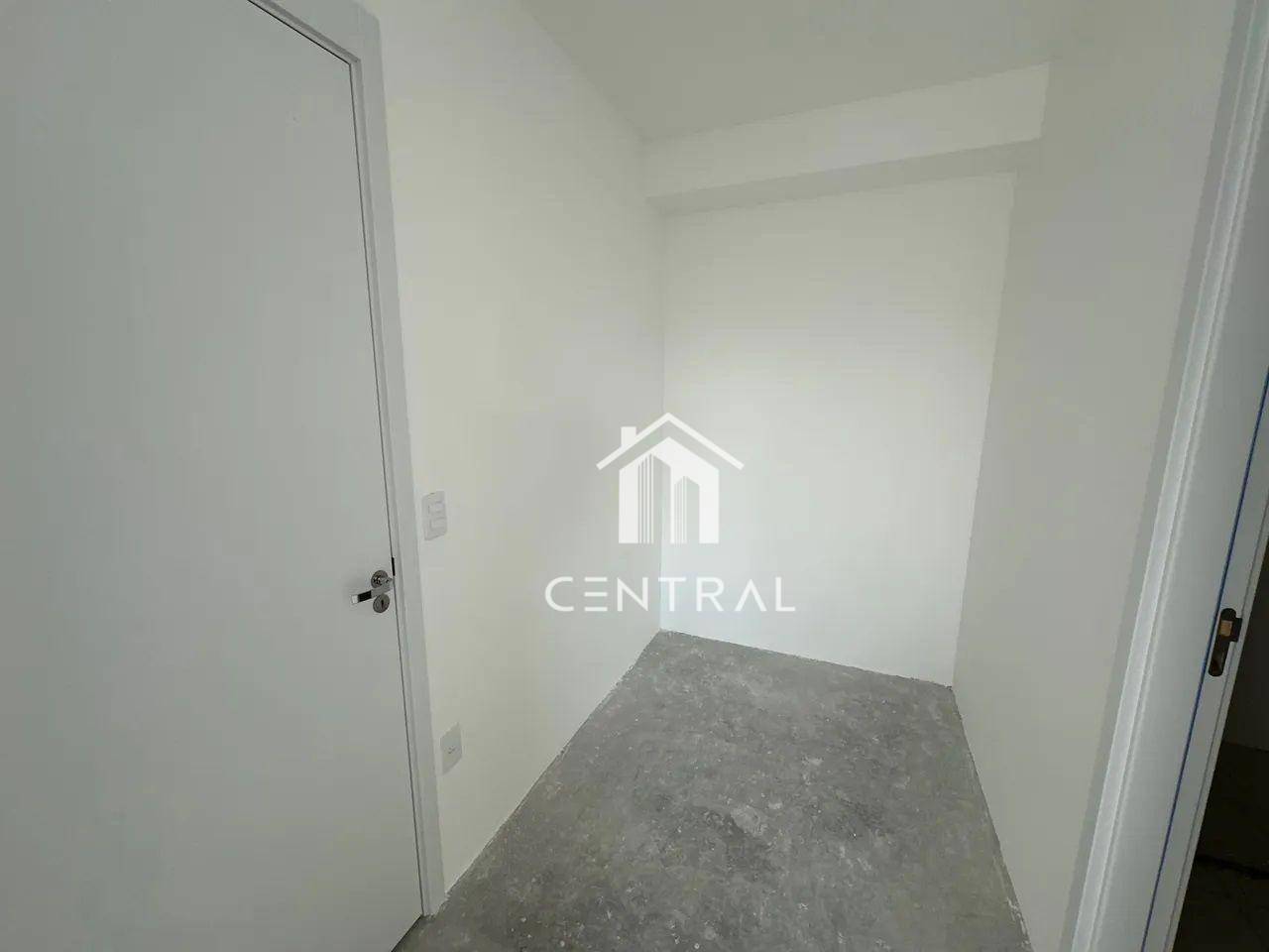 Apartamento à venda com 2 quartos, 68m² - Foto 11