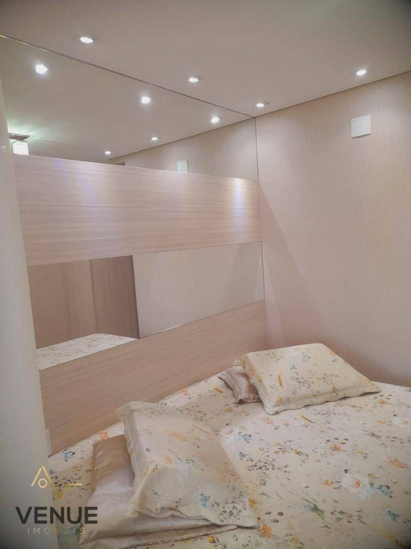 Apartamento à venda com 3 quartos, 135m² - Foto 13