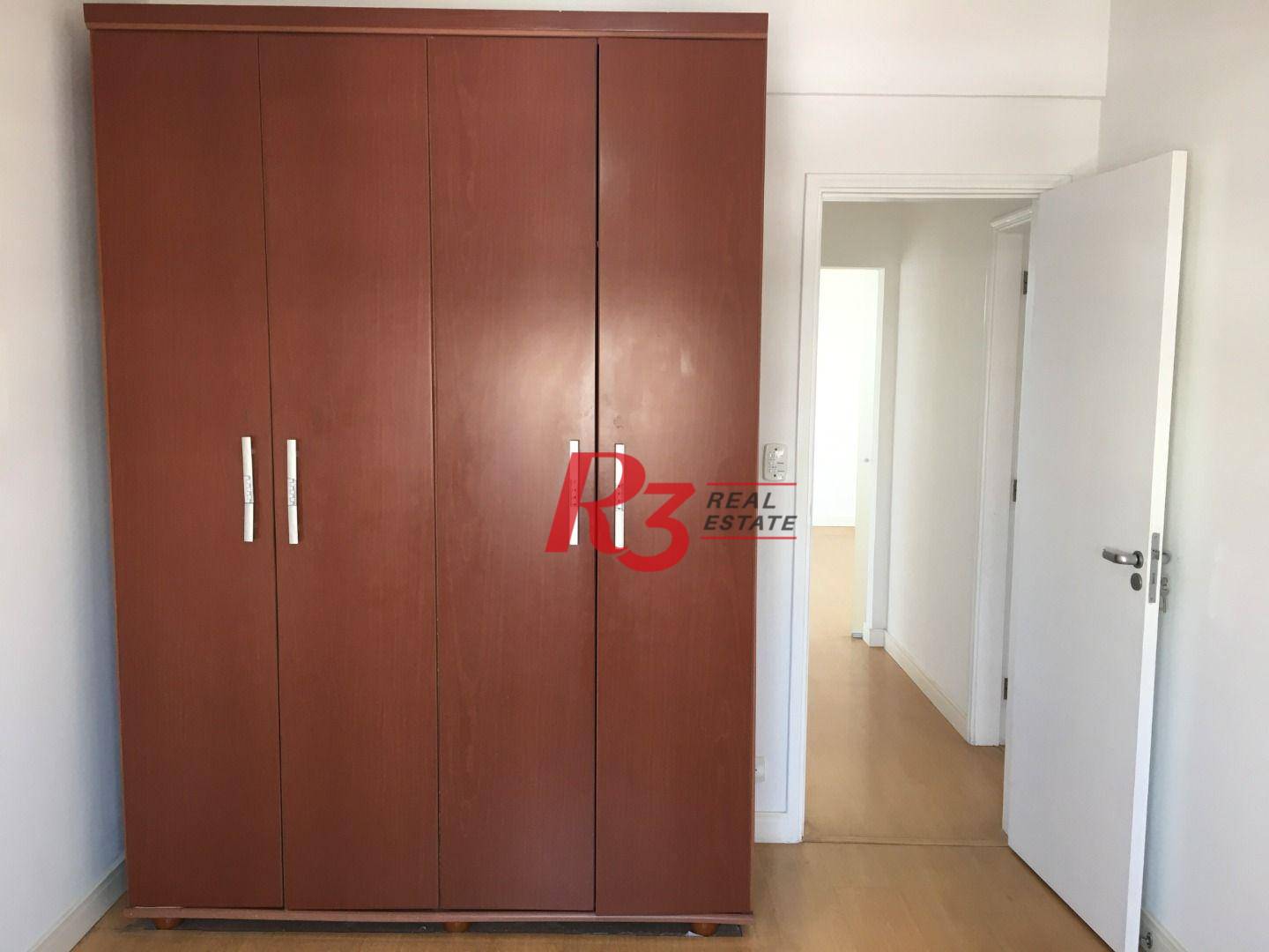 Apartamento à venda com 2 quartos, 95m² - Foto 11