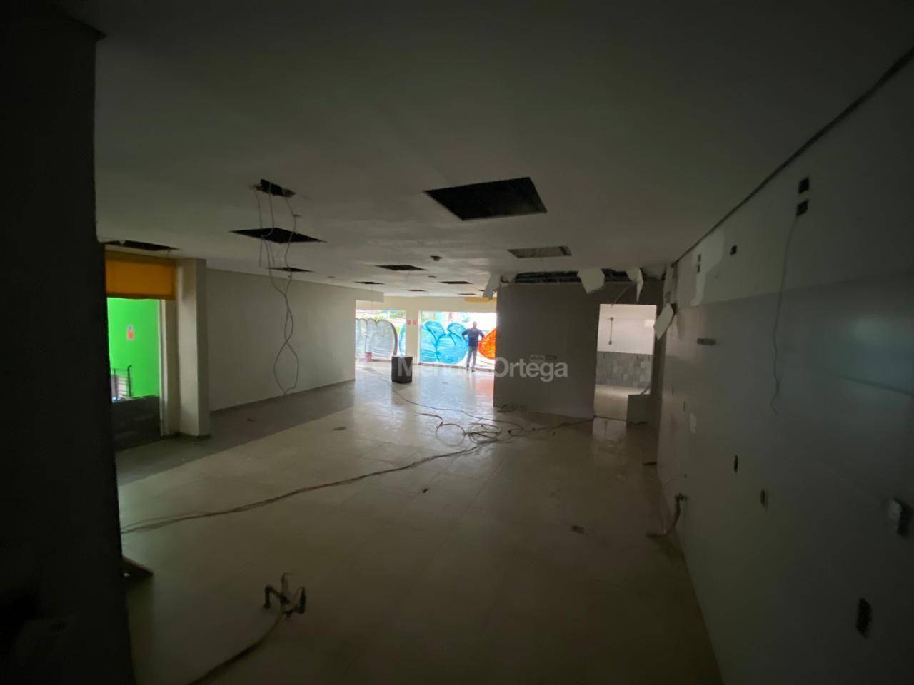 Loja-Salão para alugar, 300m² - Foto 20